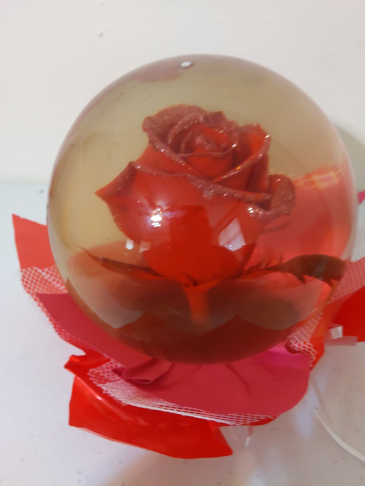 Assorted Rose Globe. Bill Doran. Mexico Red. Fresh Flower