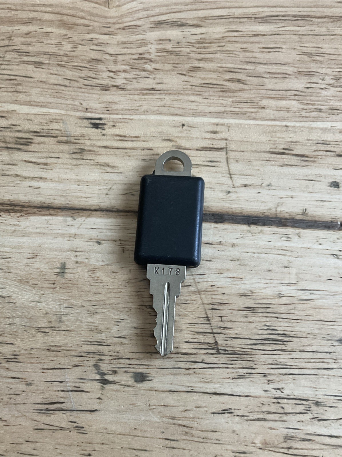 Knoll File Cabinet Key # K178