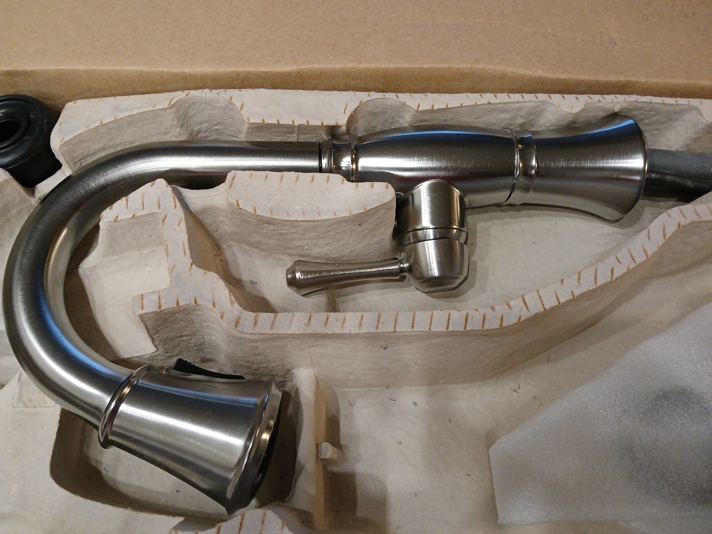 DELTA Bar/Prep Faucet Pull-Down artic stailnless 9997-AR-DST Chrome Pullout
