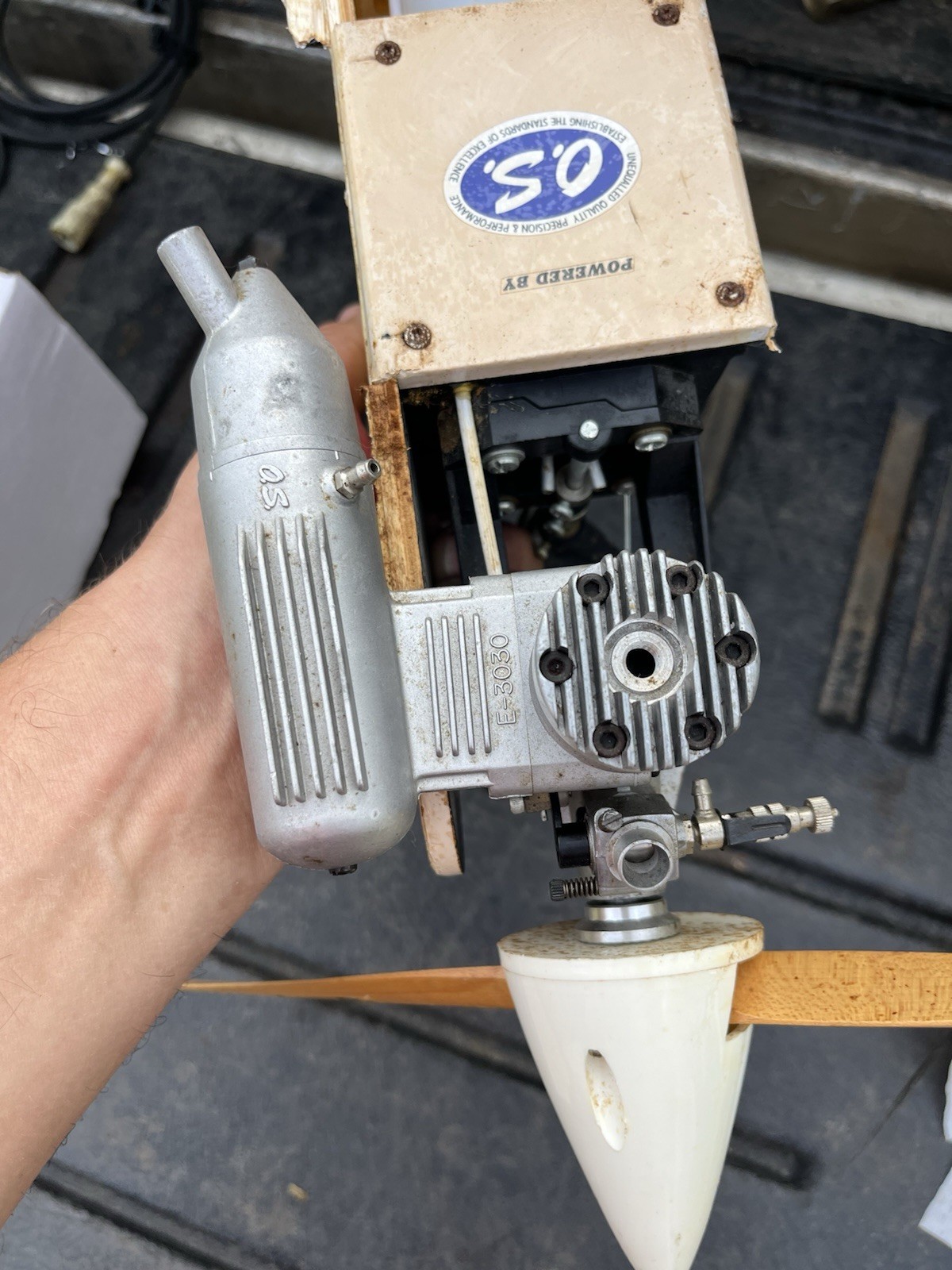 OS Max 40FP engine with E-3030 muffler & More Wheel Prop Tank