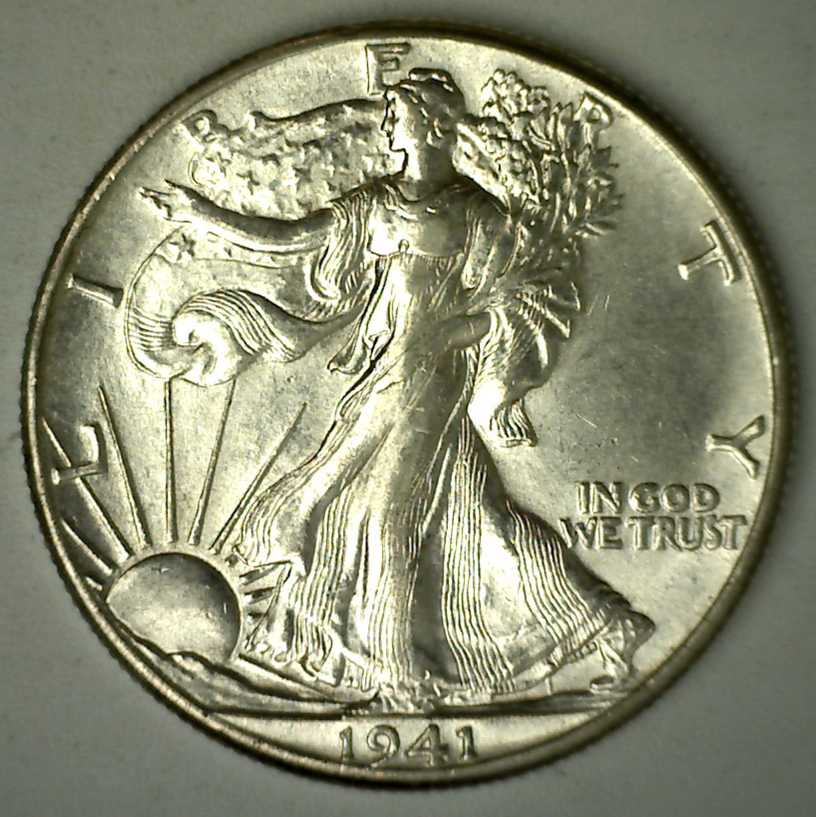 1941 Walking Liberty Silver Half Dollar Coin UNCIRCULATED 50c