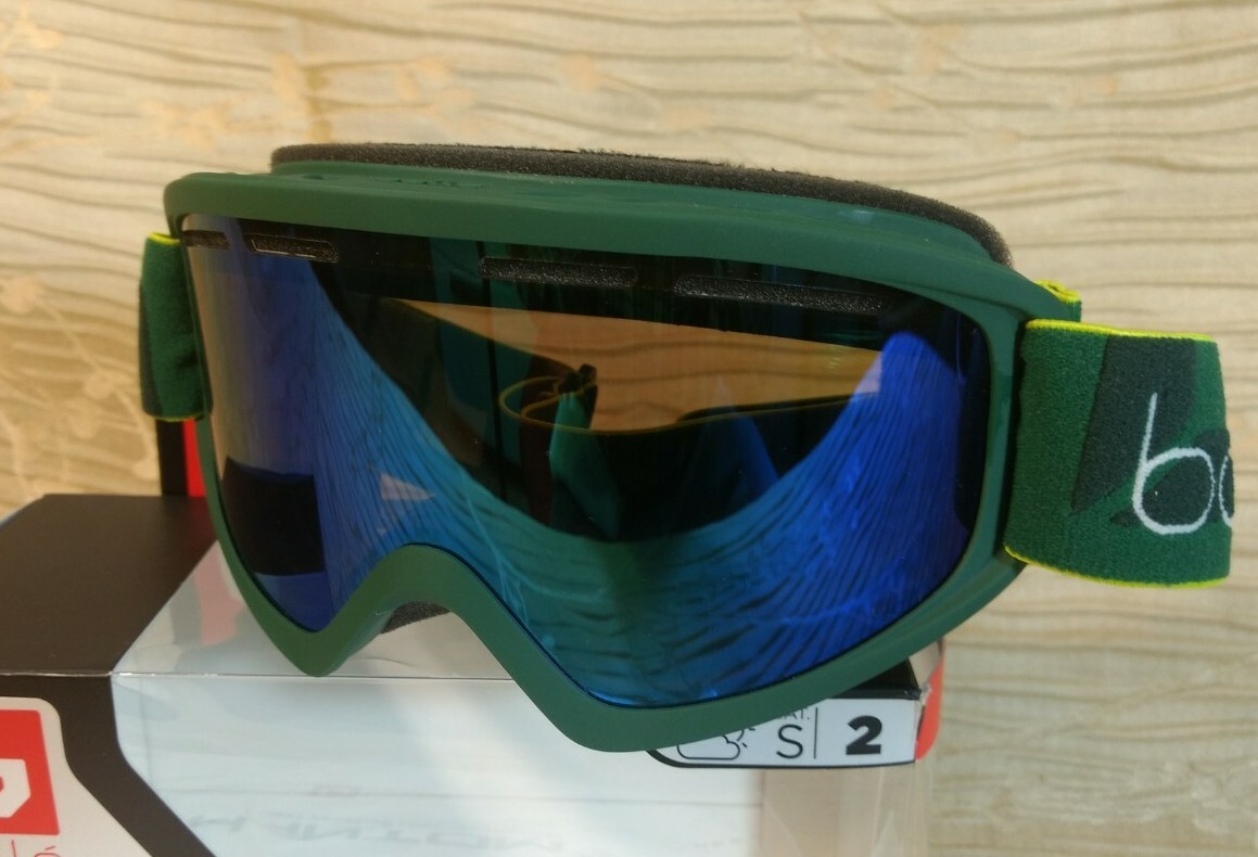 Bolle Schuss Ski Snowboard Goggles Matte Green Frame Emerald Mirror Lens S2 New