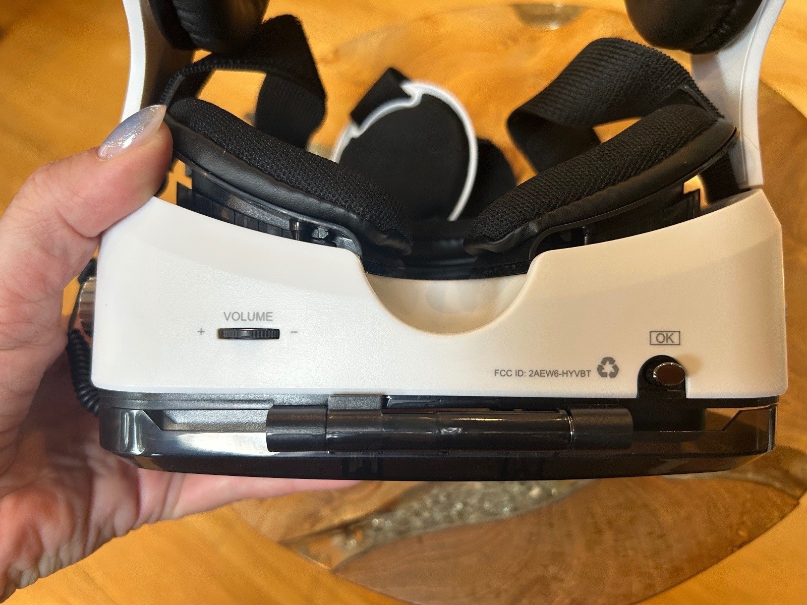 Sharper Image Bluetooth VR Headset with Earphones