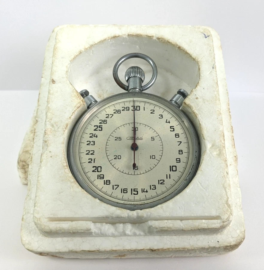 Stopwatch SLAVA Vintage USSR mechanical SPLIT Stop Watch Sport Chronometer Box