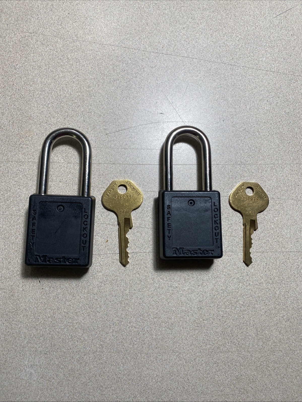 Master Lock 410 BLKSafety Lockout Black