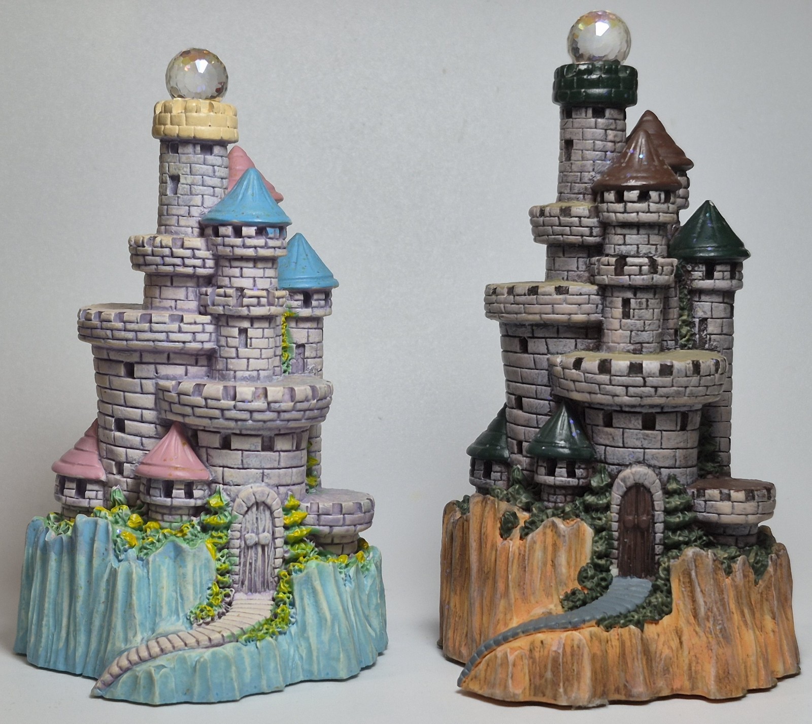 Spoontiques Twin Pair Lot of 2 4" Resin Castles w Swarovski Crystals Figurines