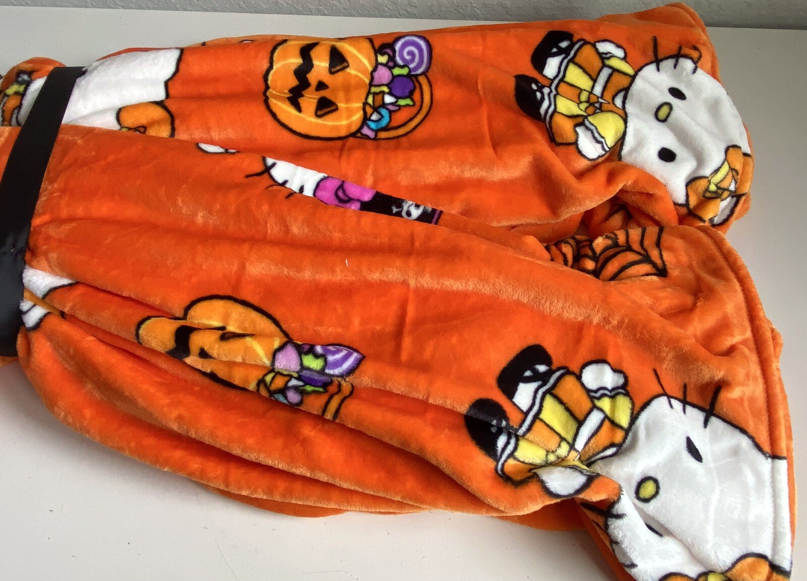 2 Pack Hello Kitty Halloween Throw Blankets Orange Web Pumpkin Pirate Candy Corn