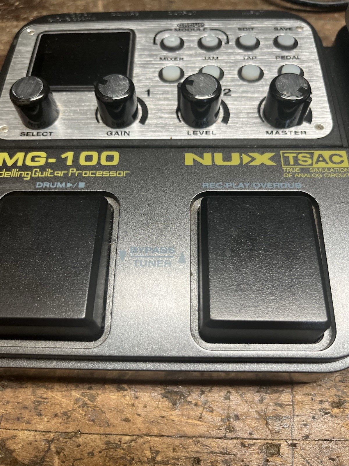 Mix MG 100 Modeling Guitar Processor Guitar Effects Pedal