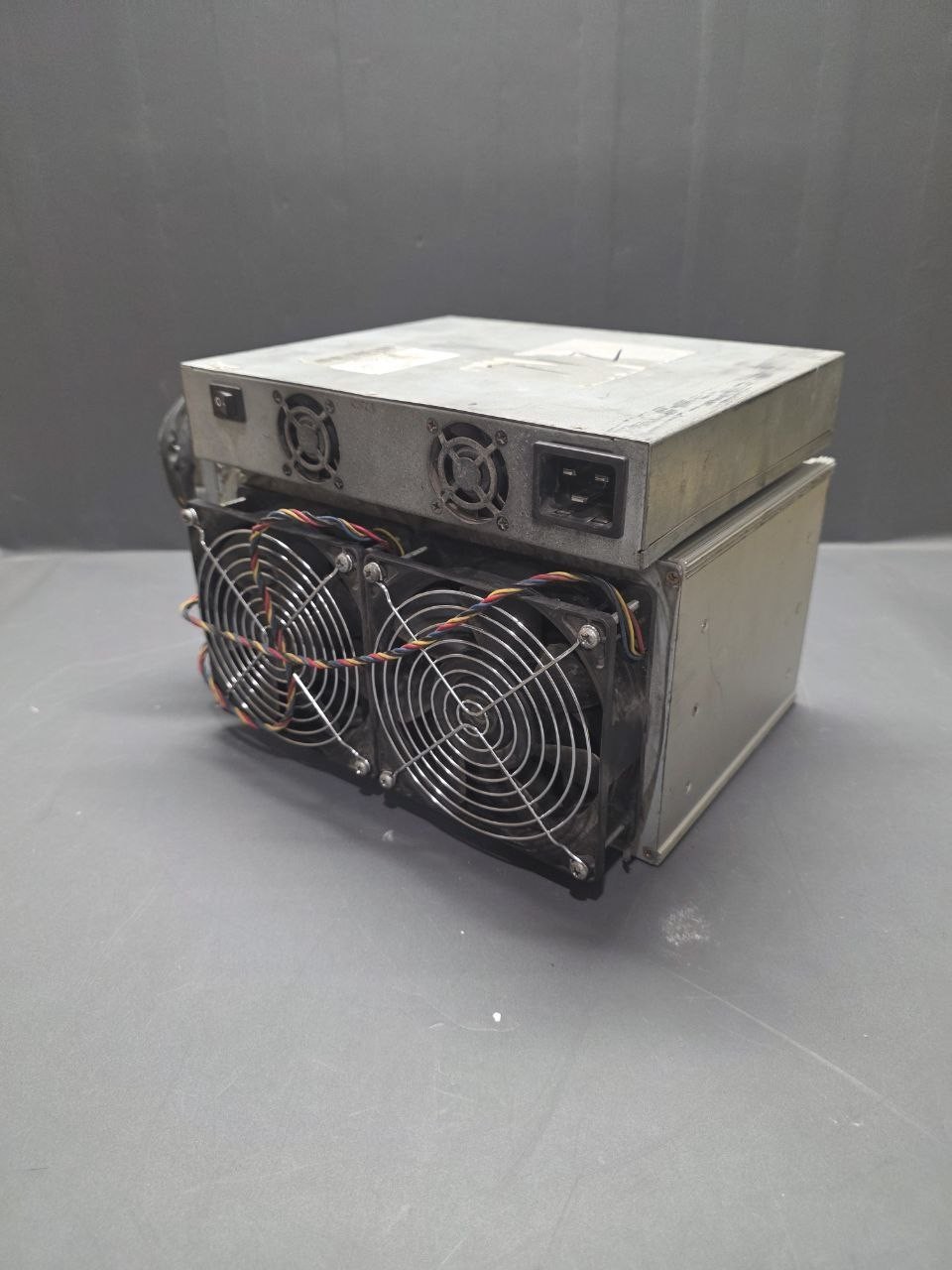 EBANG Ebit E12 Bitcoin Miner ASIC w/ Gospower 3100W PSU AS-IS Untested