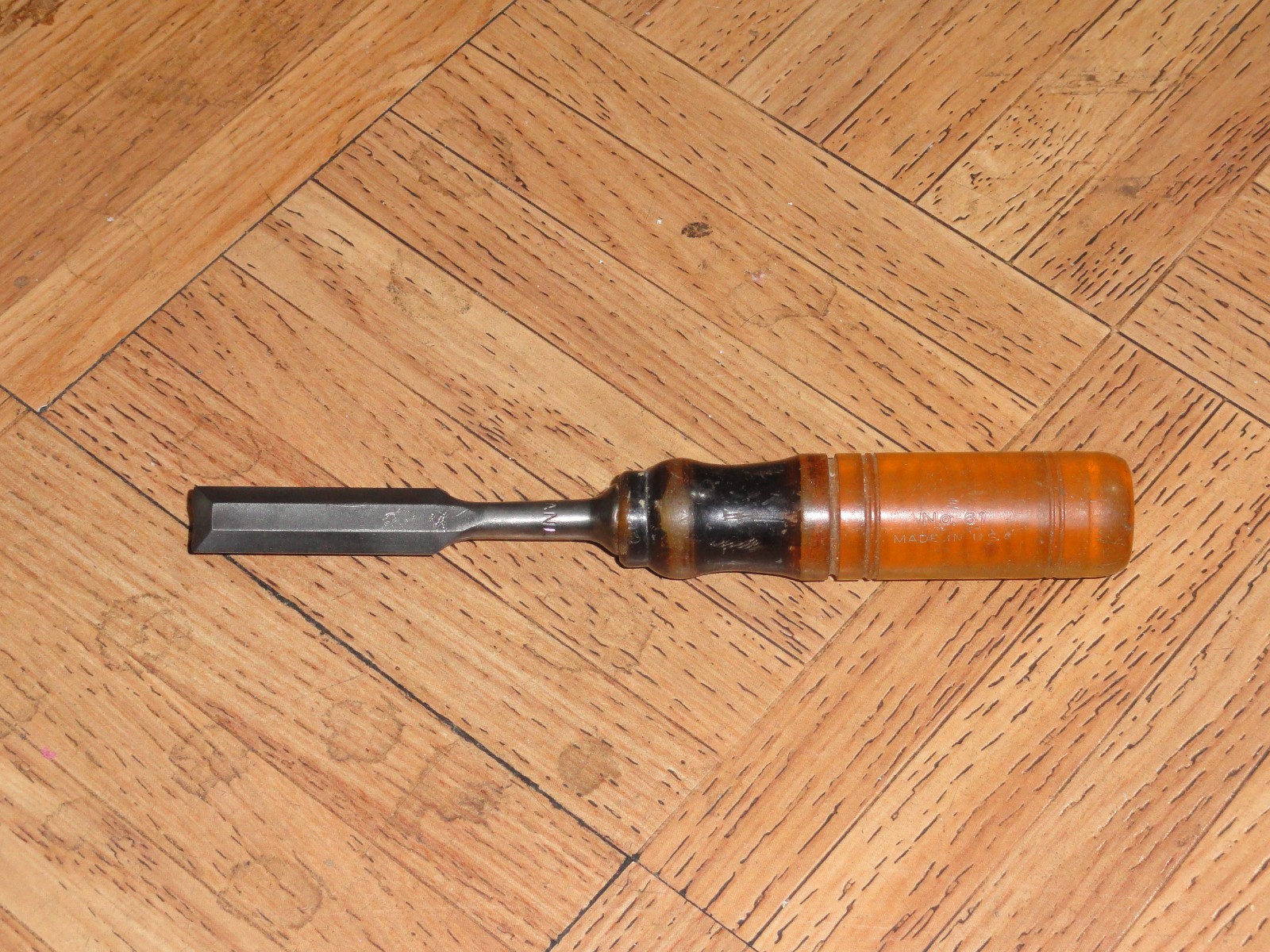 Vintage Stanley No.61 (7" x 1/2" Chisel