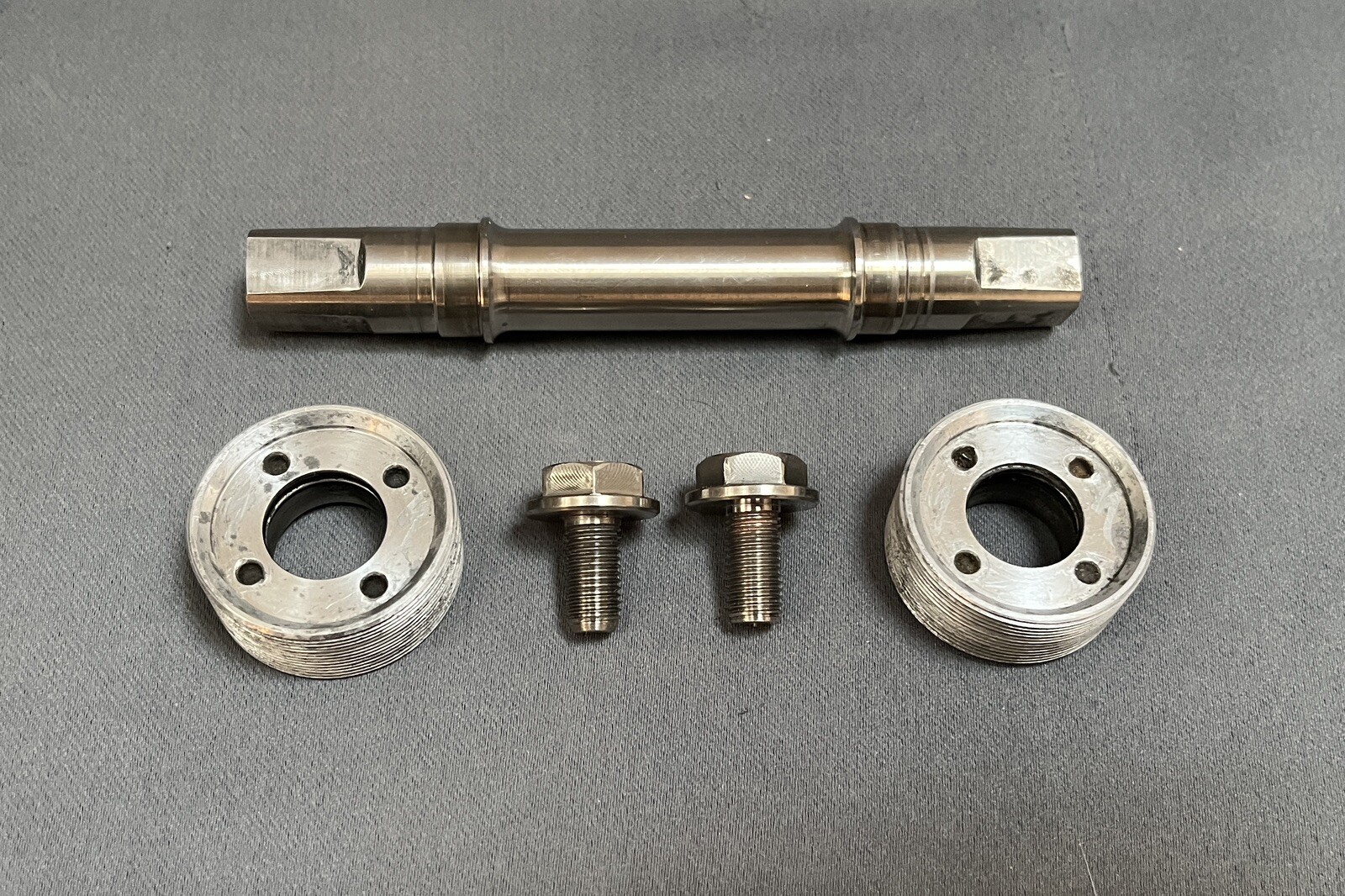 Specialized S-Works Bottom Bracket Titanium Square Taper Spindle 122.5mm 153g
