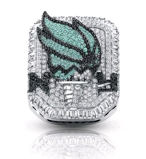 LIBERTY🗽NEW STYLE 2024 COLLECTORS SOUVENIR WOMENS BASKETBALL SIZE 10.5 FAN RING