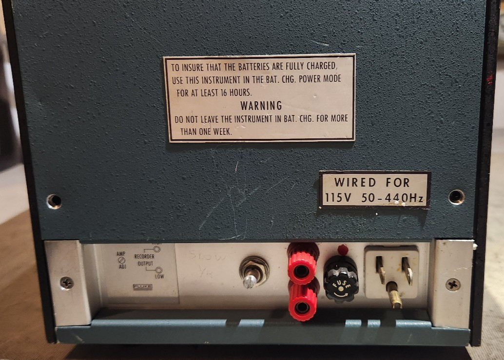 Fluke 887AB AC-DC Differential Voltmeter