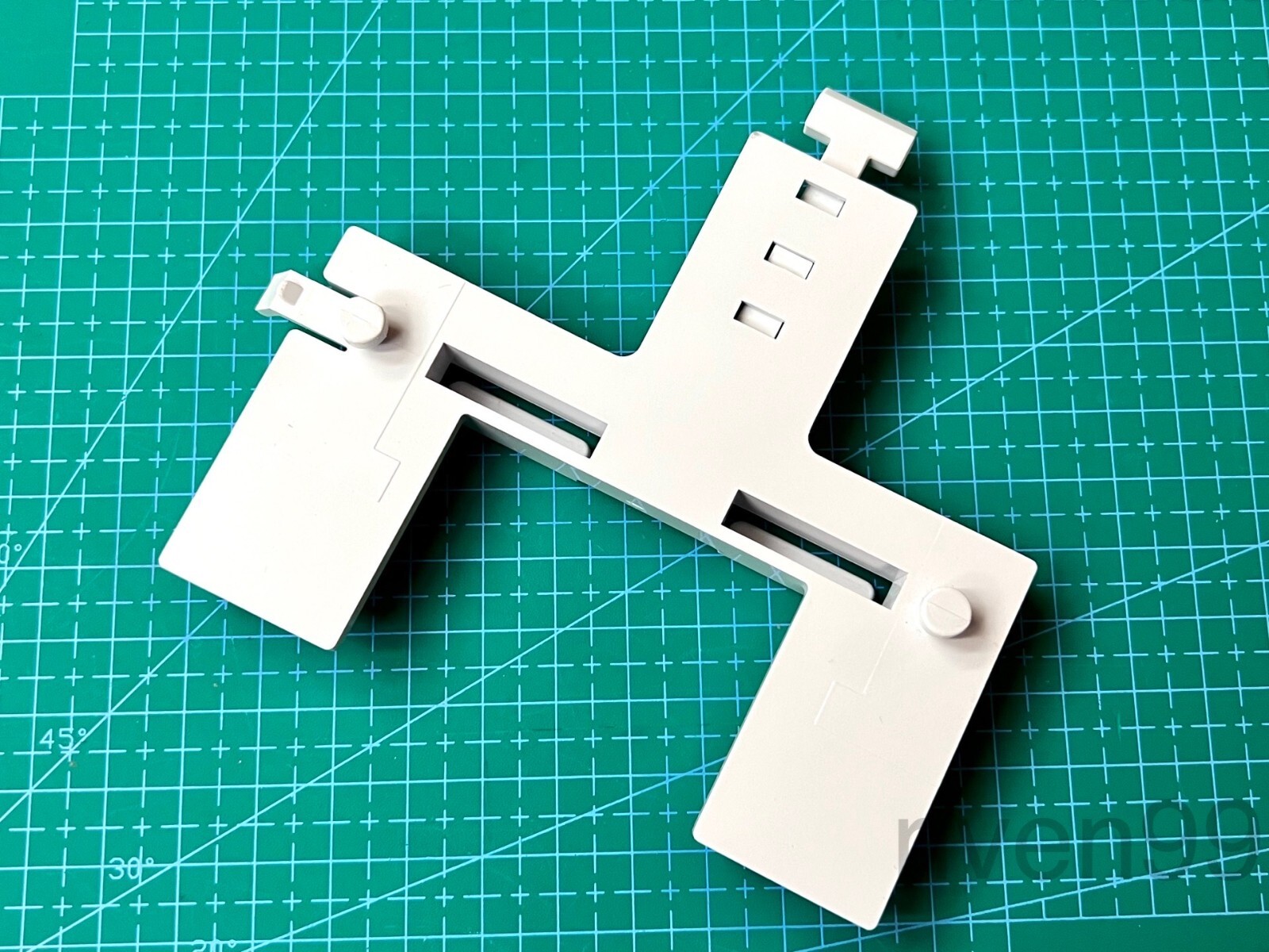 Ruckus Ceiling Mount T-Bar Bracket Kit for R720, R710, R610, R510, R320, etc APs