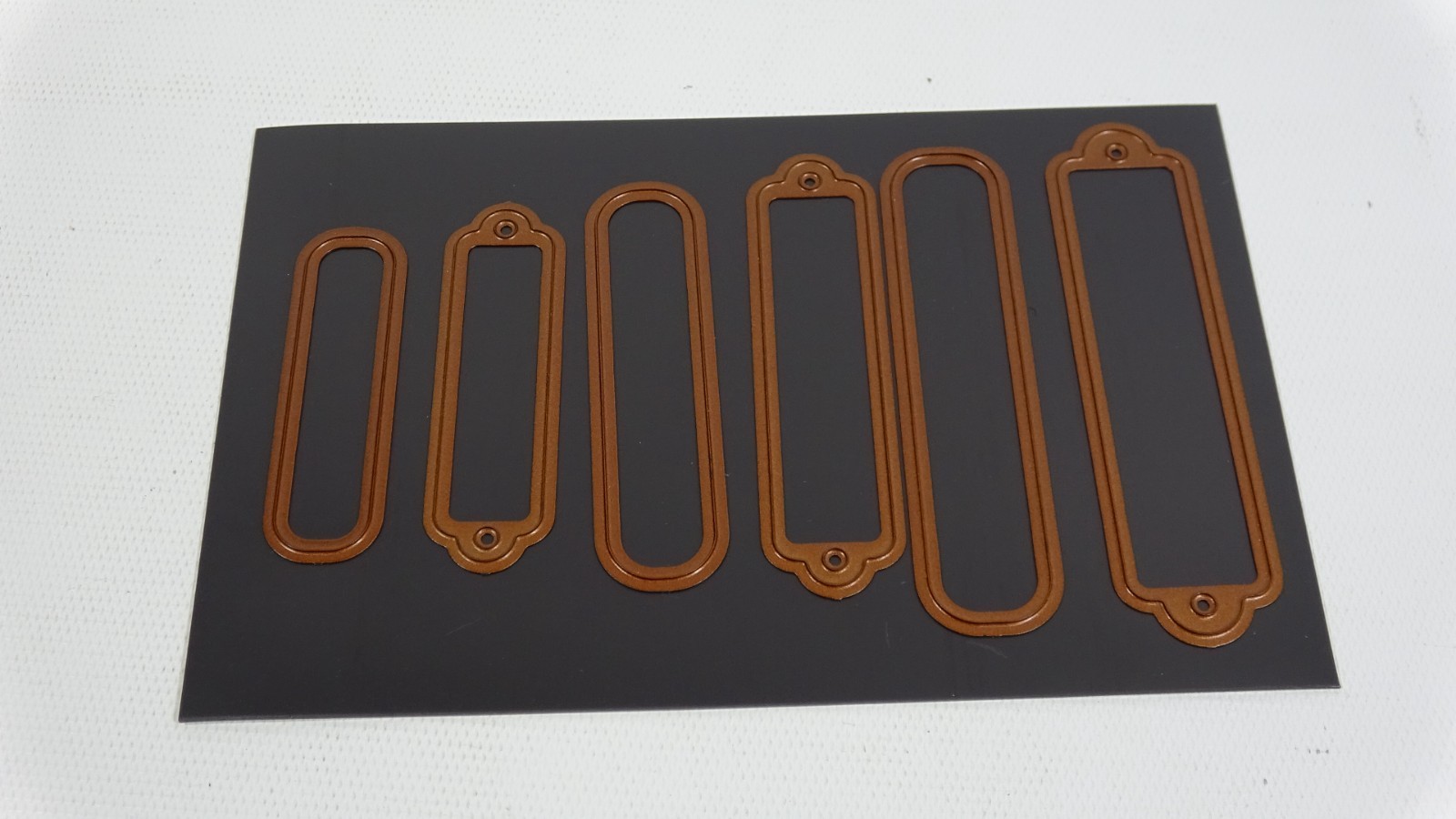 Quickutz We R Memory Keepers Metal Craft Die Set Labels