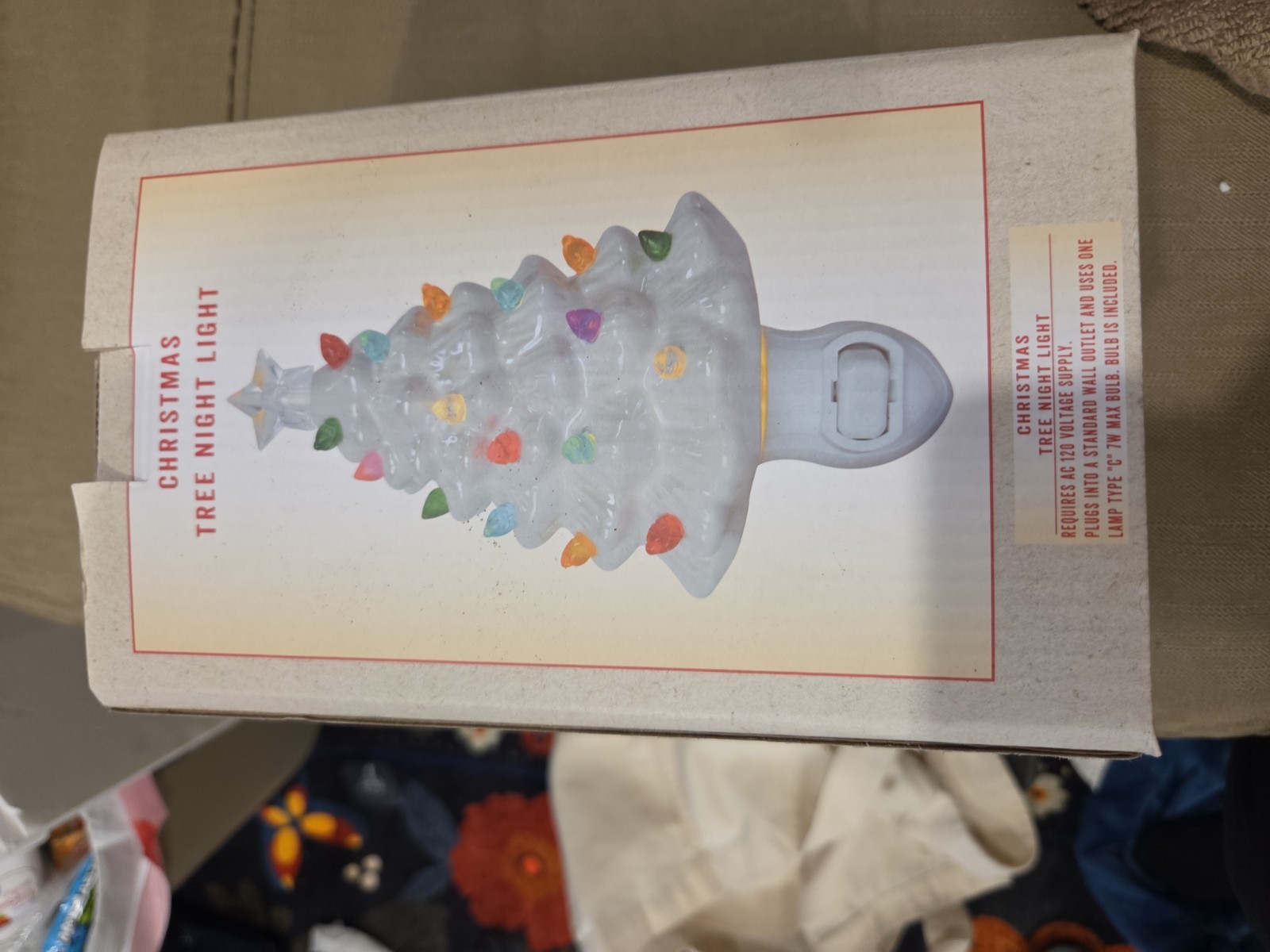 NEW, Ceramic Christmas Tree Night Light Wall Plug Cracker Barrel Exclusive