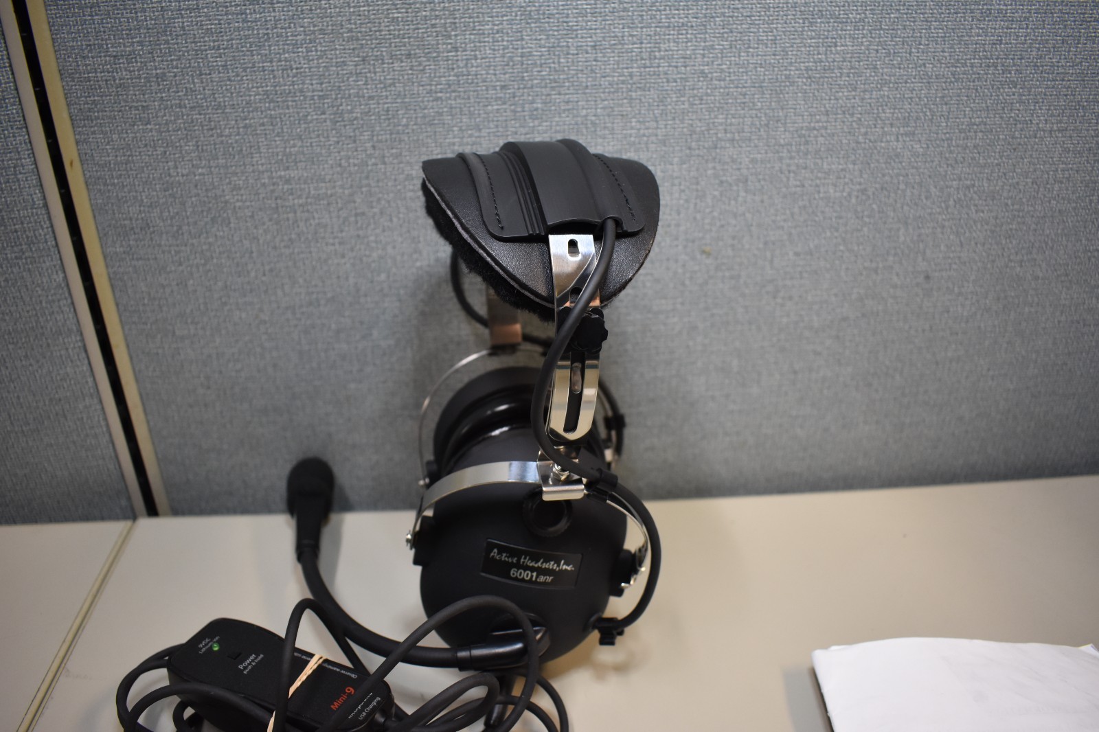 Active Headsets 6001 ANR Aviation Headset