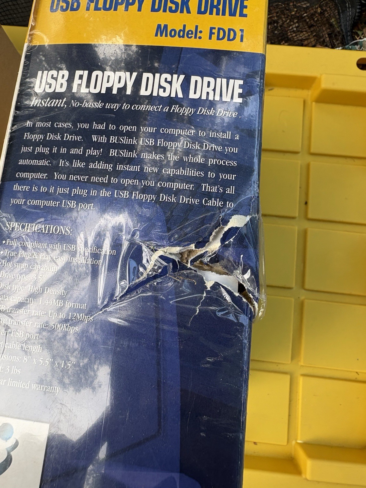 NEW BUSlink USB Floppy Disk Drive 1.44mb - Win 95/98/2000 & Mac OS - 3.5”