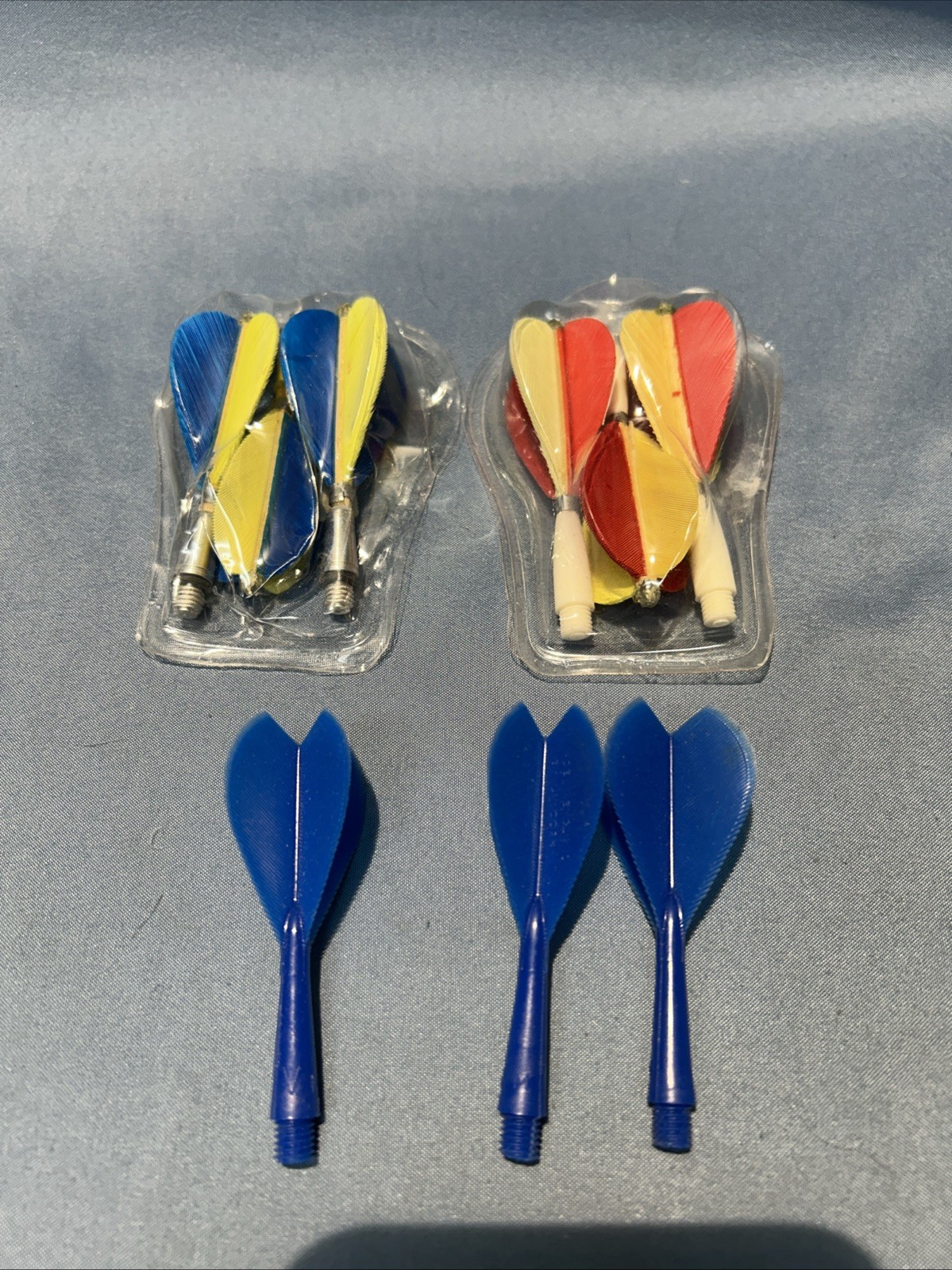 Vintage Lot 2 Sets Of Silver Trim Fletch & 1 Set Of Unicorn Plastic Dart Flights