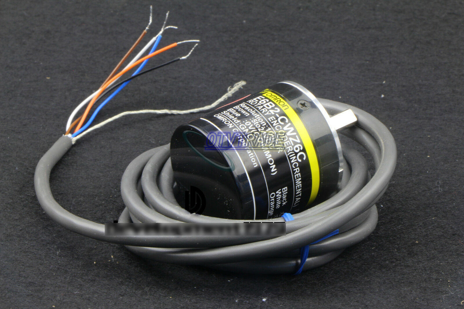 1PCS E6B2 CWZ6C OMRON Rotary Encoder E6B2-CWZ6C Rotary switch 100P/R