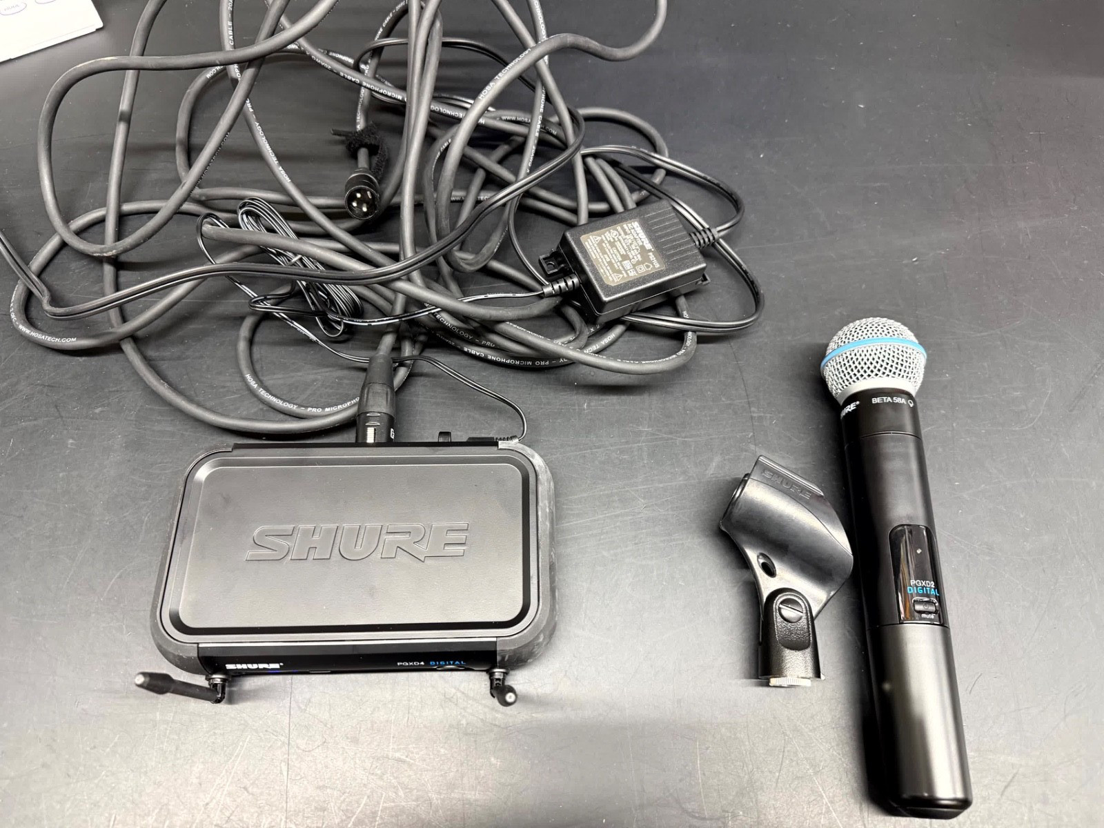Shure PGXD4/SM58 (PGXD2) Digital Wireless Handheld Mic System 902-928mhz