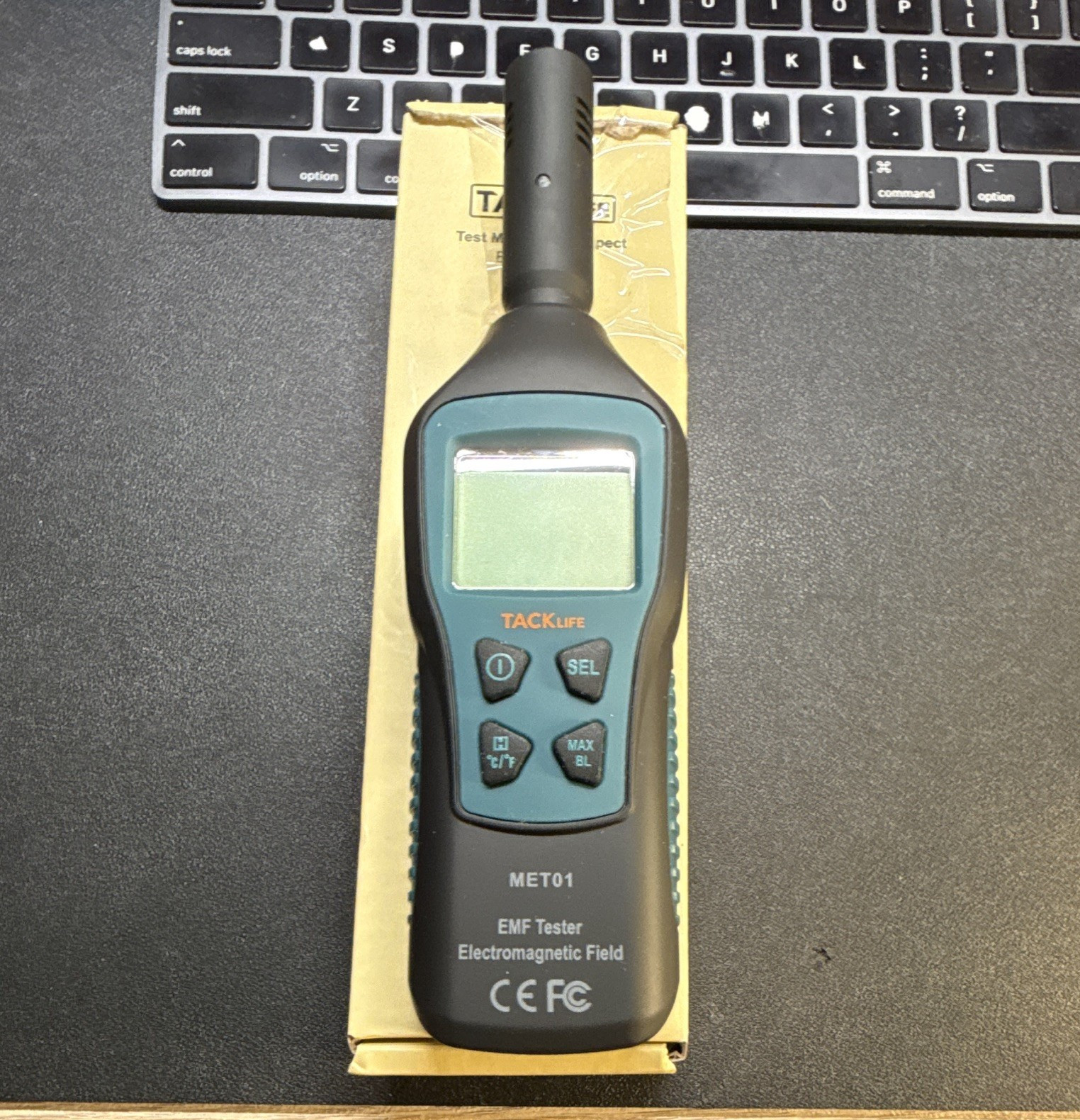 TACKLIFE MET01 EMF Meter Single Axis 5Hz-3500MHz Electromagnetic Tester
