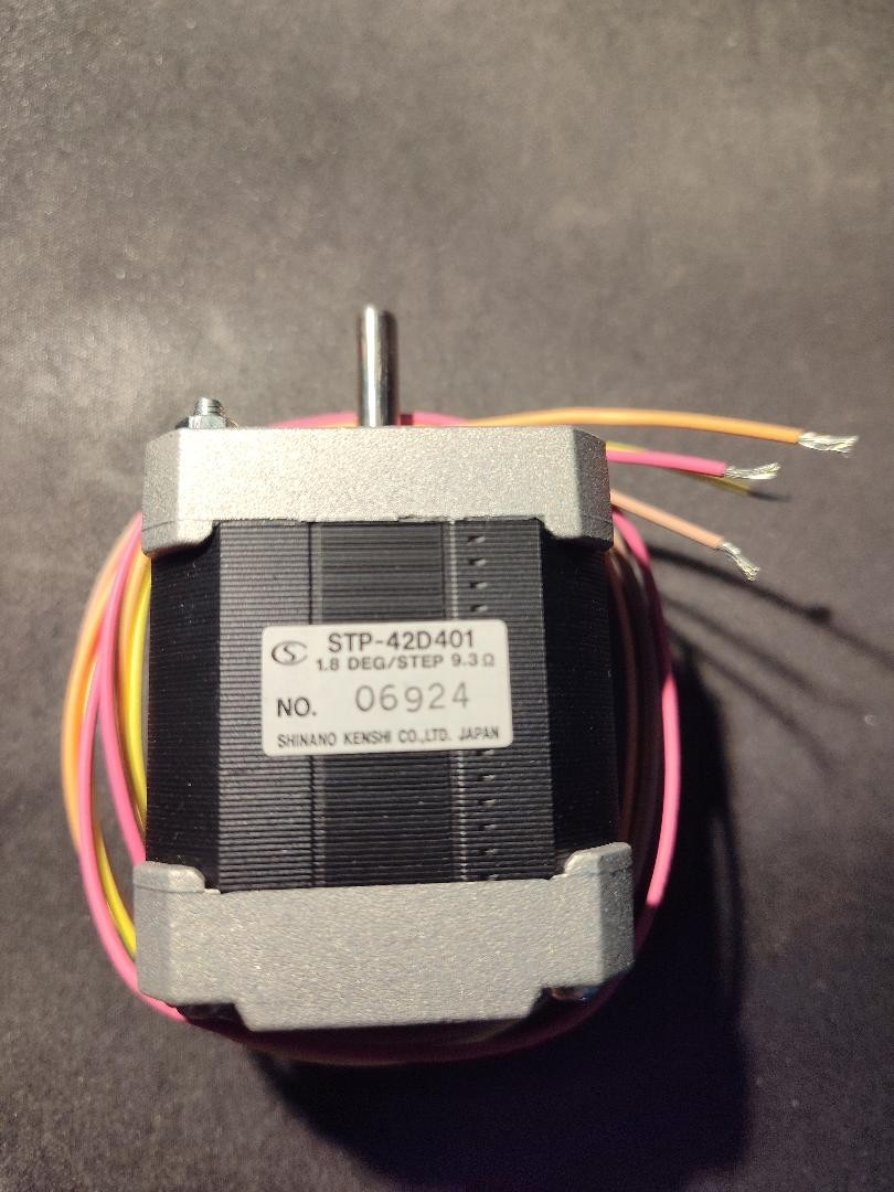 Shinano Kenshi Stepper Motor 9.3 Step 1.8 Deg STP-42D401 06924