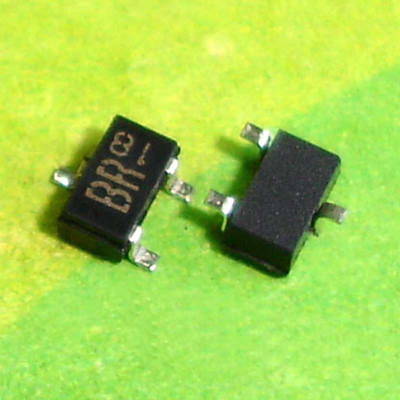 100 PCS 2SC2412KT146R SOT-23 BR 2SC2412K NPN General Purpose Transistors