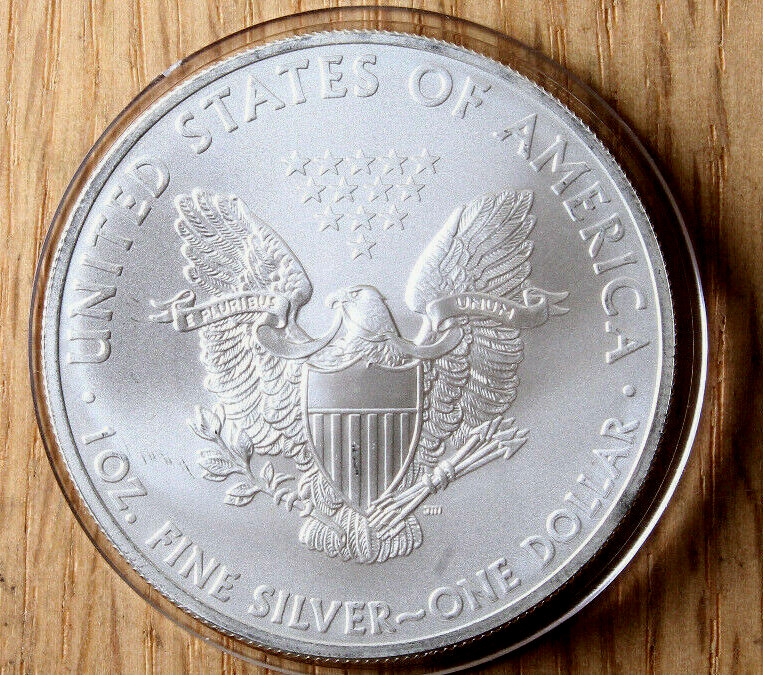 2011 Silver American Eagle $1 - BU - Brilliant Uncirculated - In Capsule