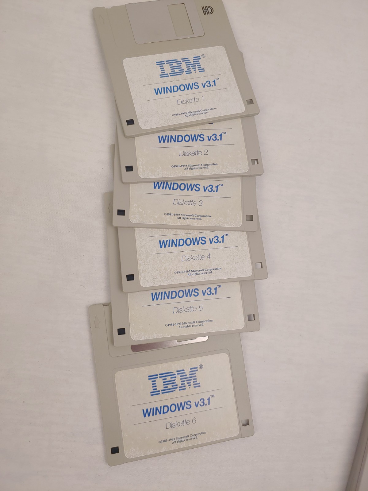 IBM branded Microsoft Windows 3.1 & PC DOS 6.1 Floppy Discs 3.5" OEM