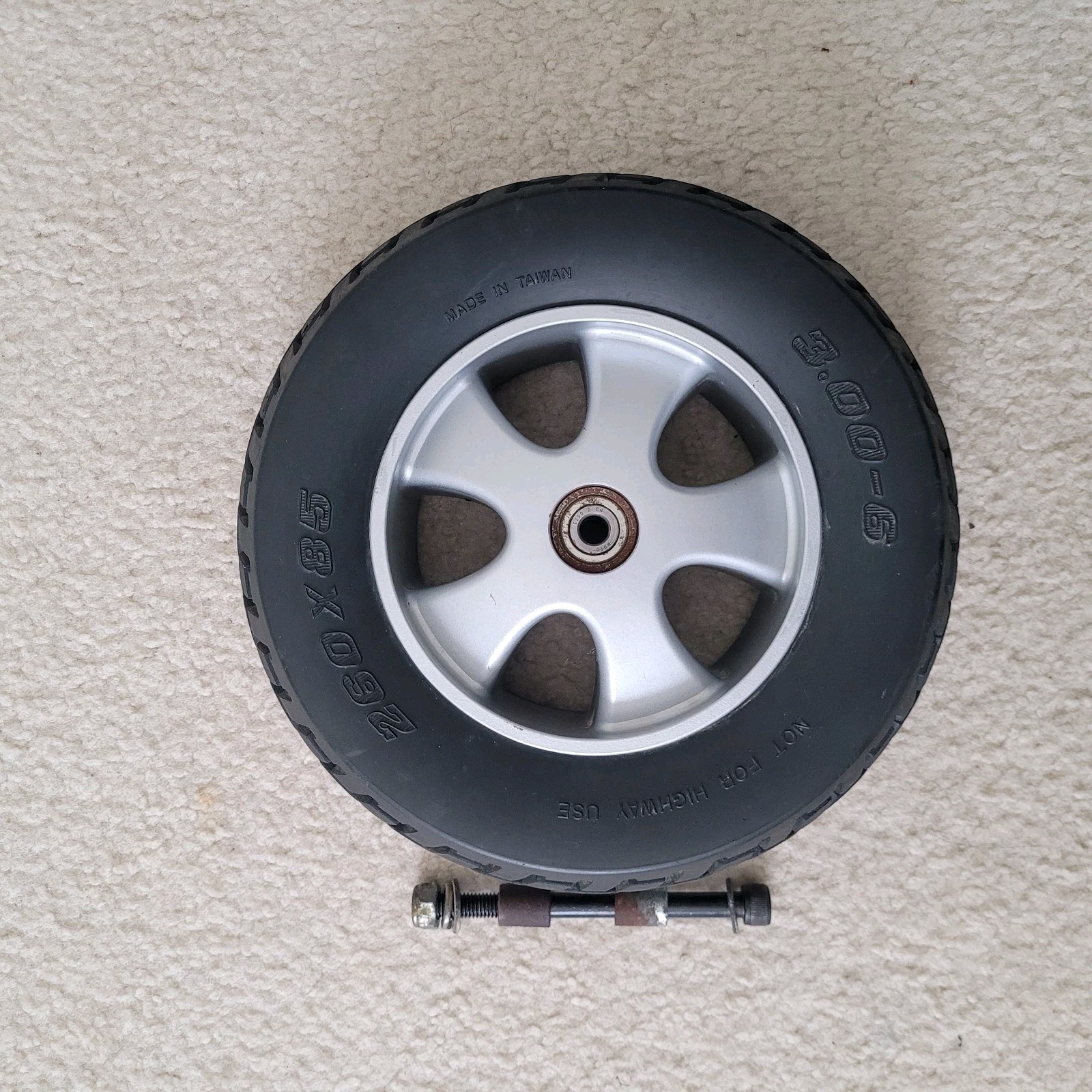 Drive Ventura Front Wheel/Tire, Size 260x85, Bearings, Washers, Spacer & Axle.