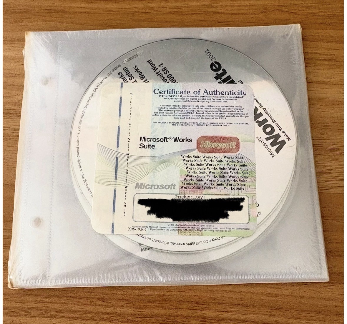 Microsoft Works Suite 2001 PC Complete 6 CD Set Discs Sealed Never Opened