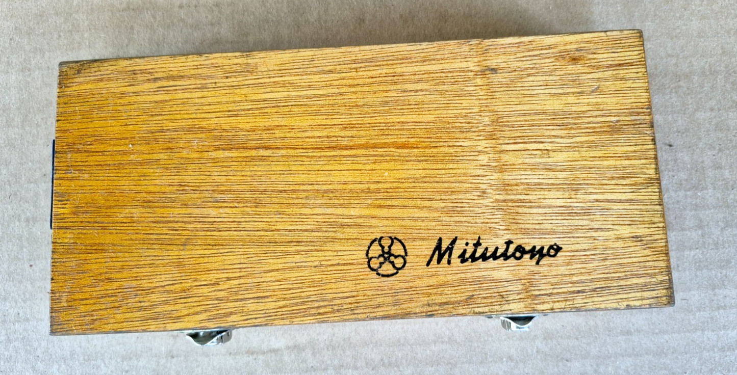 Mitutoyo 143-122 Caliper Type Micrometer 1-2″ .001"