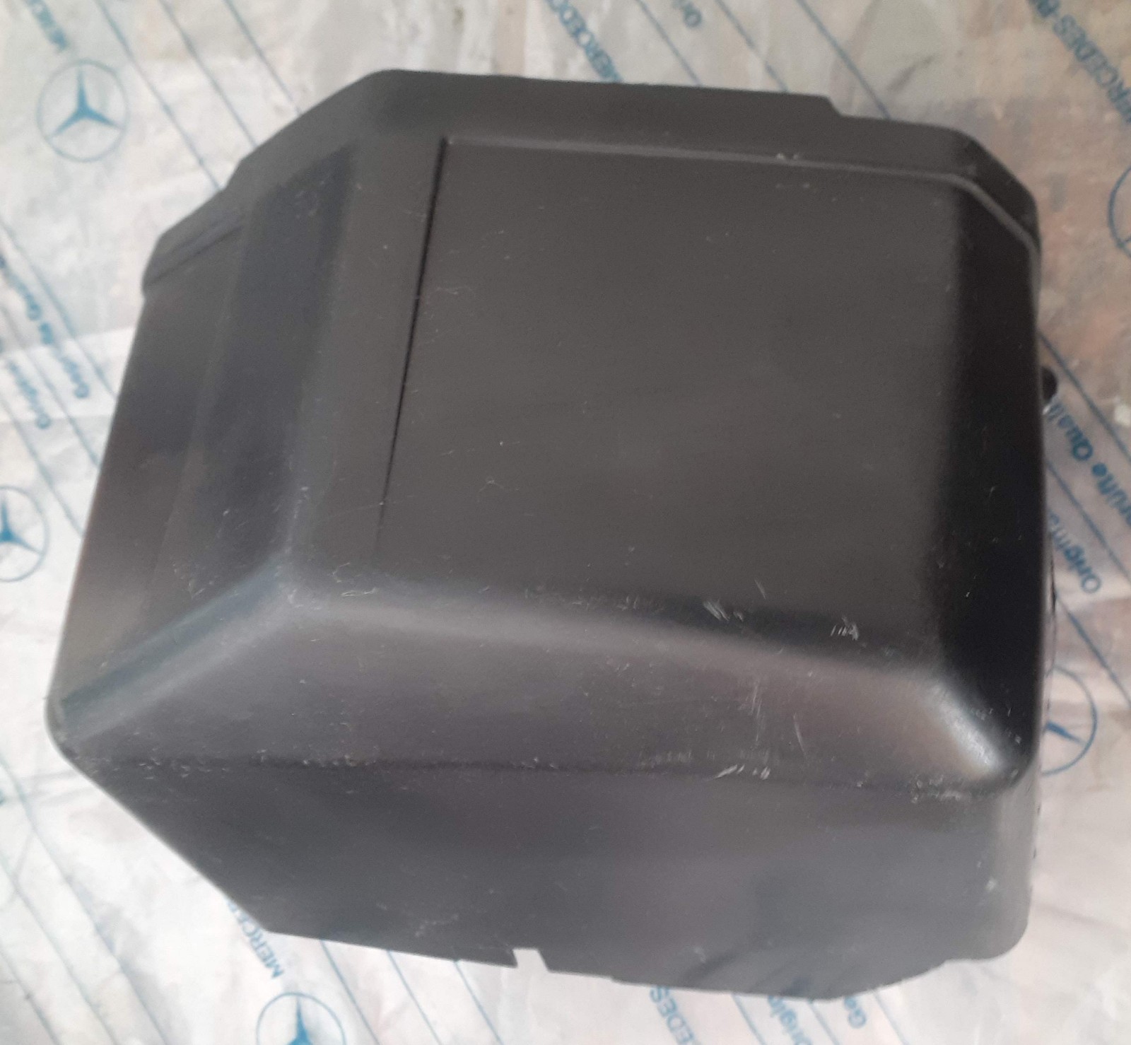 87-93 Mercedes 300 E 260 E 190 E 2.6 W126 124 201 Distributor Cover 1031580685