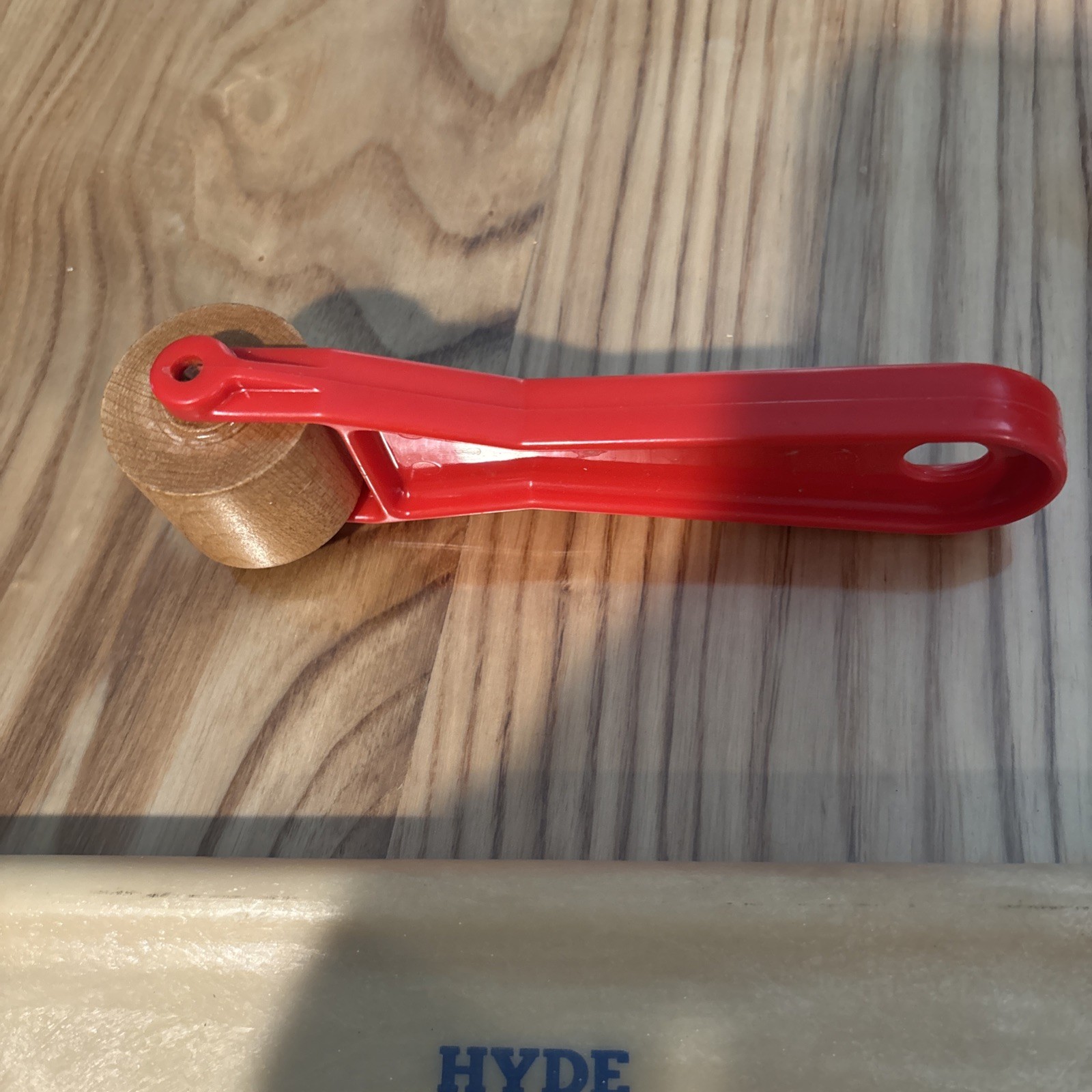Hyde Brush 12 Inches & Hyde red handle roller USED