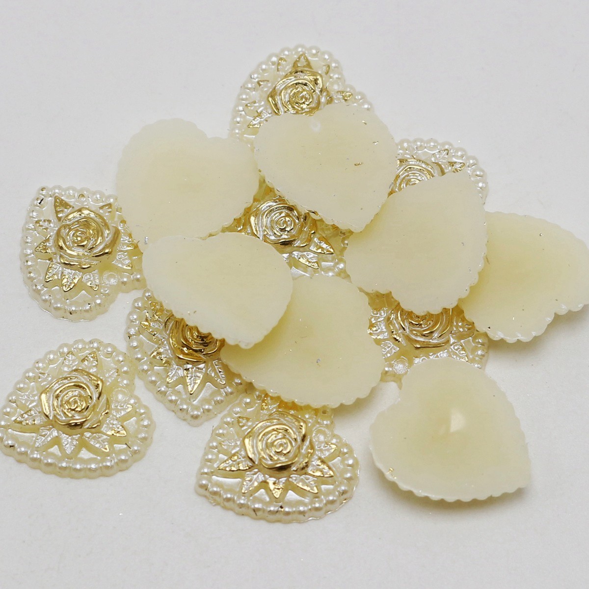 50 Ivory Acrylic Pearl Flatback Heart Cabochons with Sparkling Gold Flower 17X18