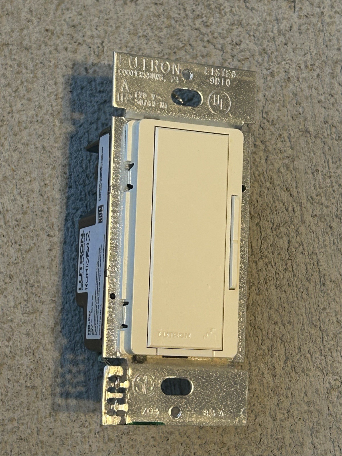 Lutron Radio RA2 RD-RD-IV Remote Dimmer- Preowned In Good Condition Comes As Sho