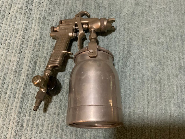 Vintage Binks Model 62 paint Spray gun Automotive everything works
