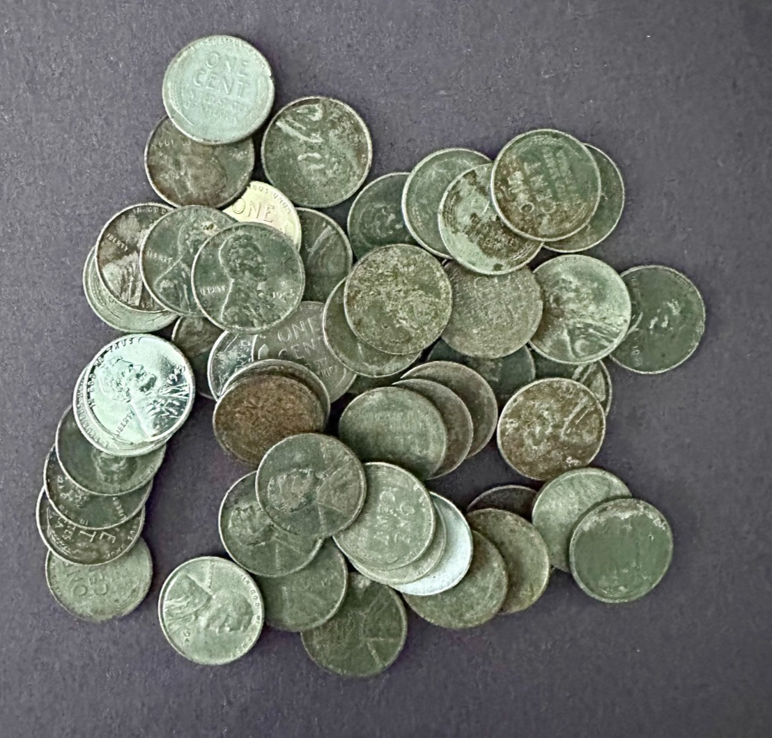 Roll (50) 1943 Steel WWII Lincoln Wheat Cents 1c;  Circulated w/ mixed MM