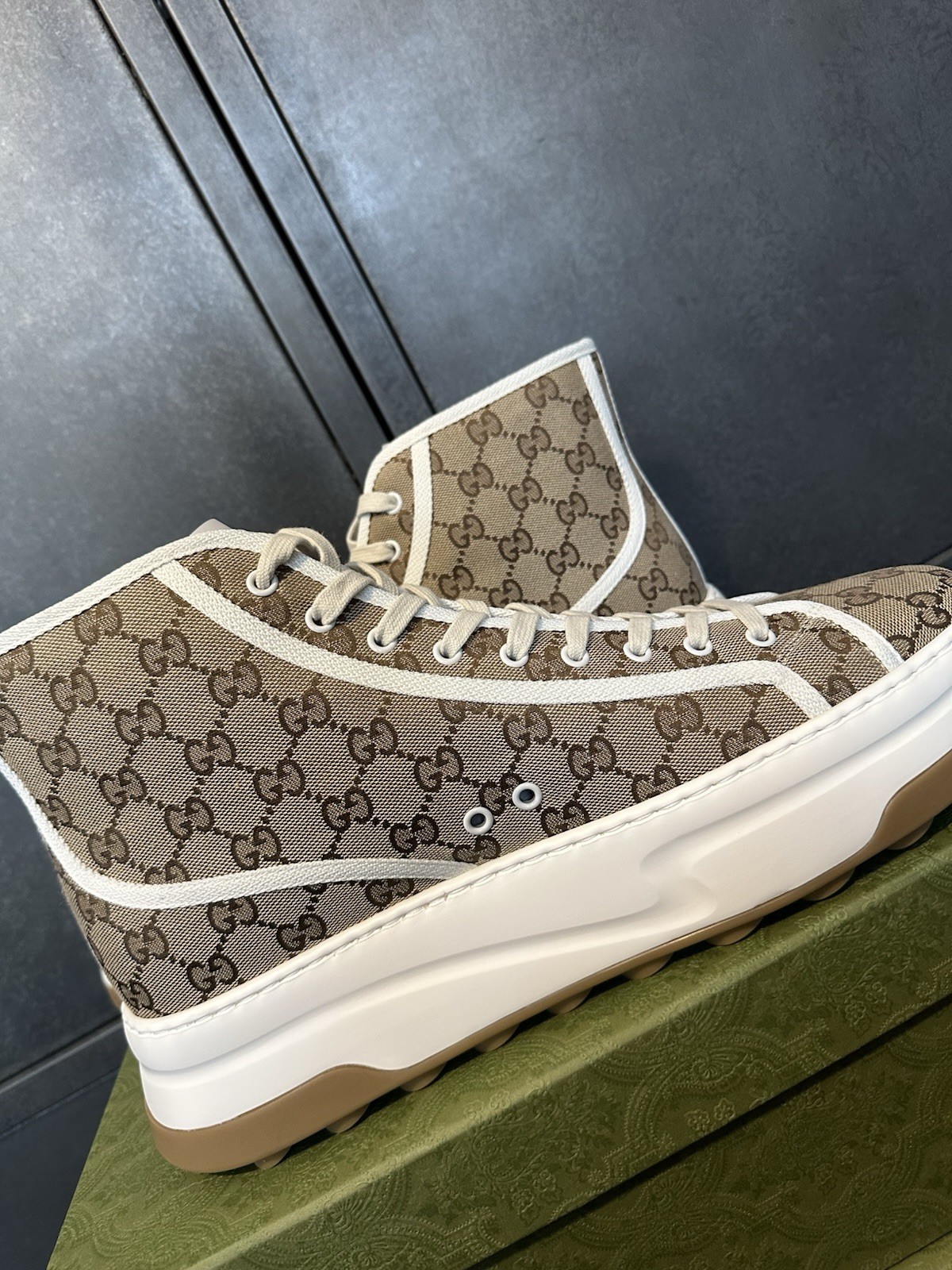 Gucci Mens Tennis 1977 High Top Brown GG Supreme Monogram Size 14.5UK/15.5US