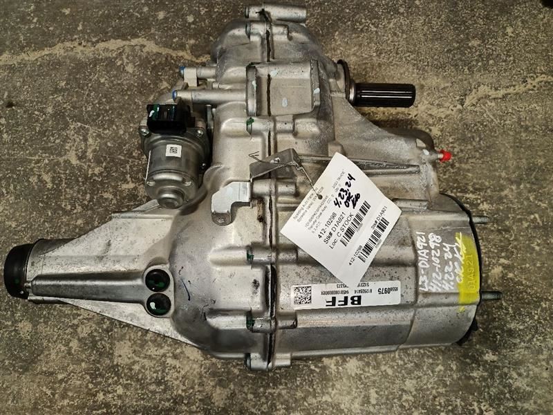 Transfer Case from 2023 Chevrolet Tahoe 5.3L AT 10563261