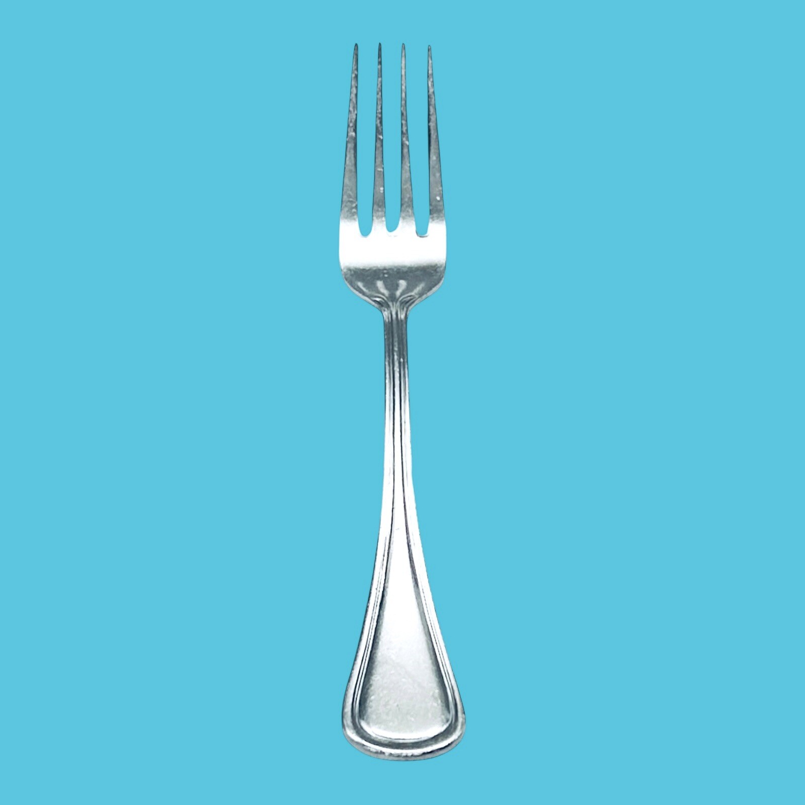 Delco PROVENCE Stainless Silverware 18/10 Glossy Outlined Flatware Dinner Fork