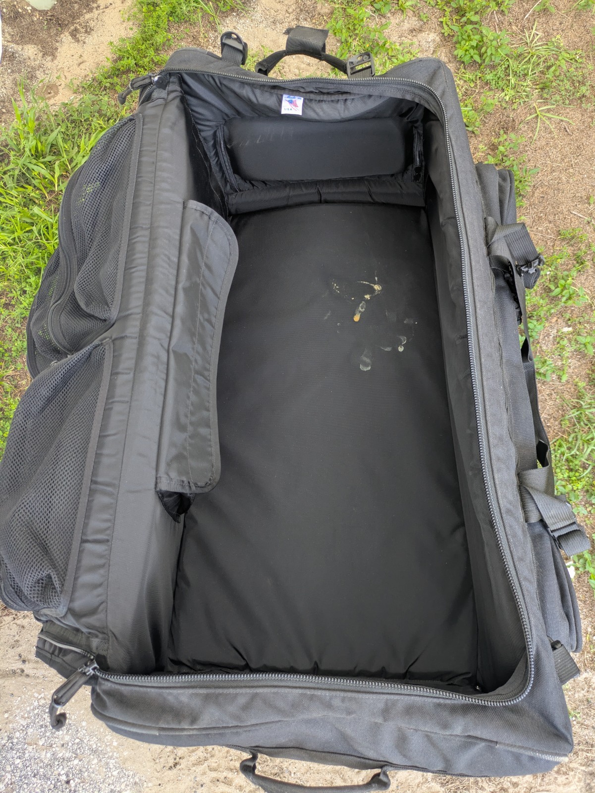 Force Protector Deployment Bag Military Black Rolling Padded Duffle Bag