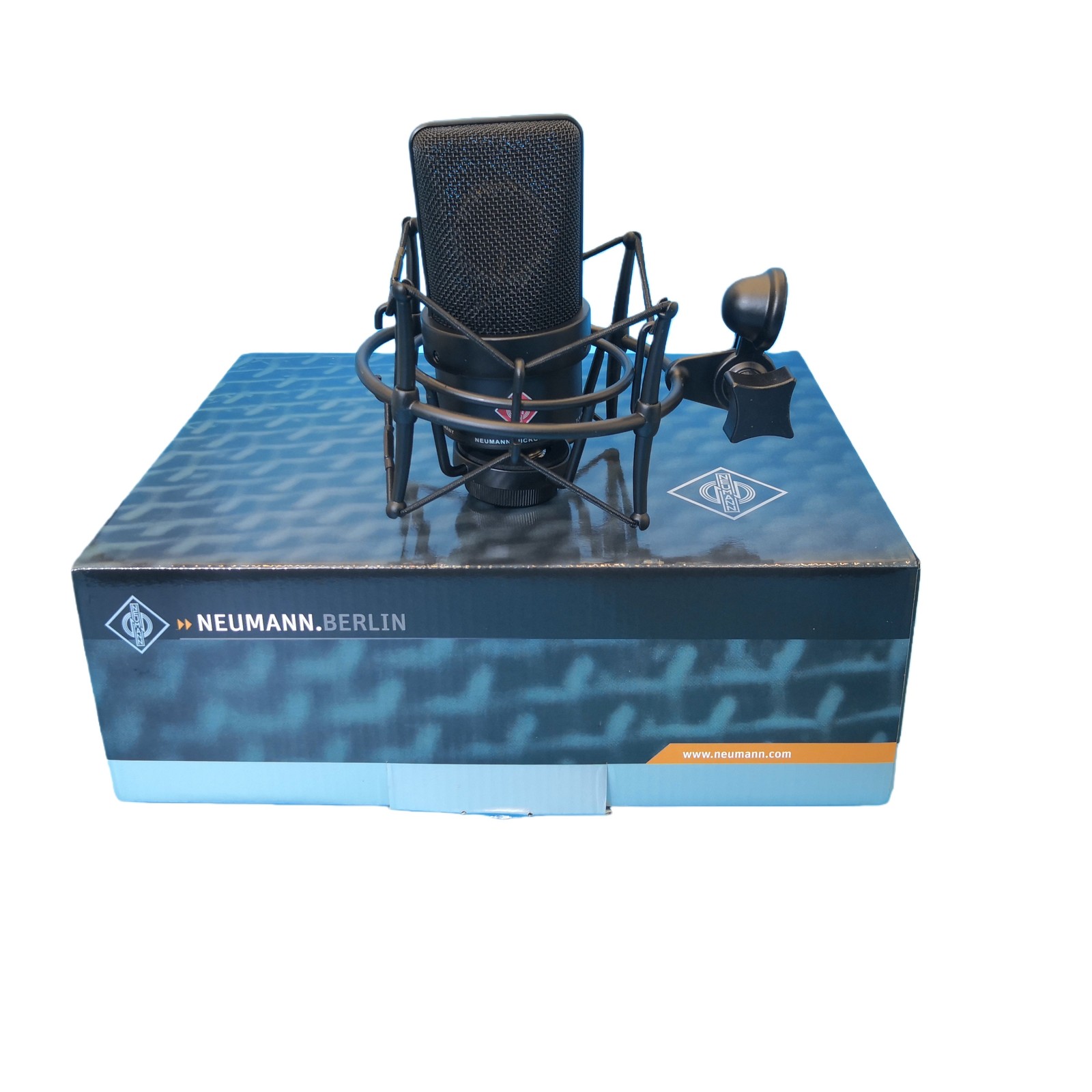 TLM 103 Black Large-Diaphragm Condenser  Microphone W/Box & Shock Mount NEW