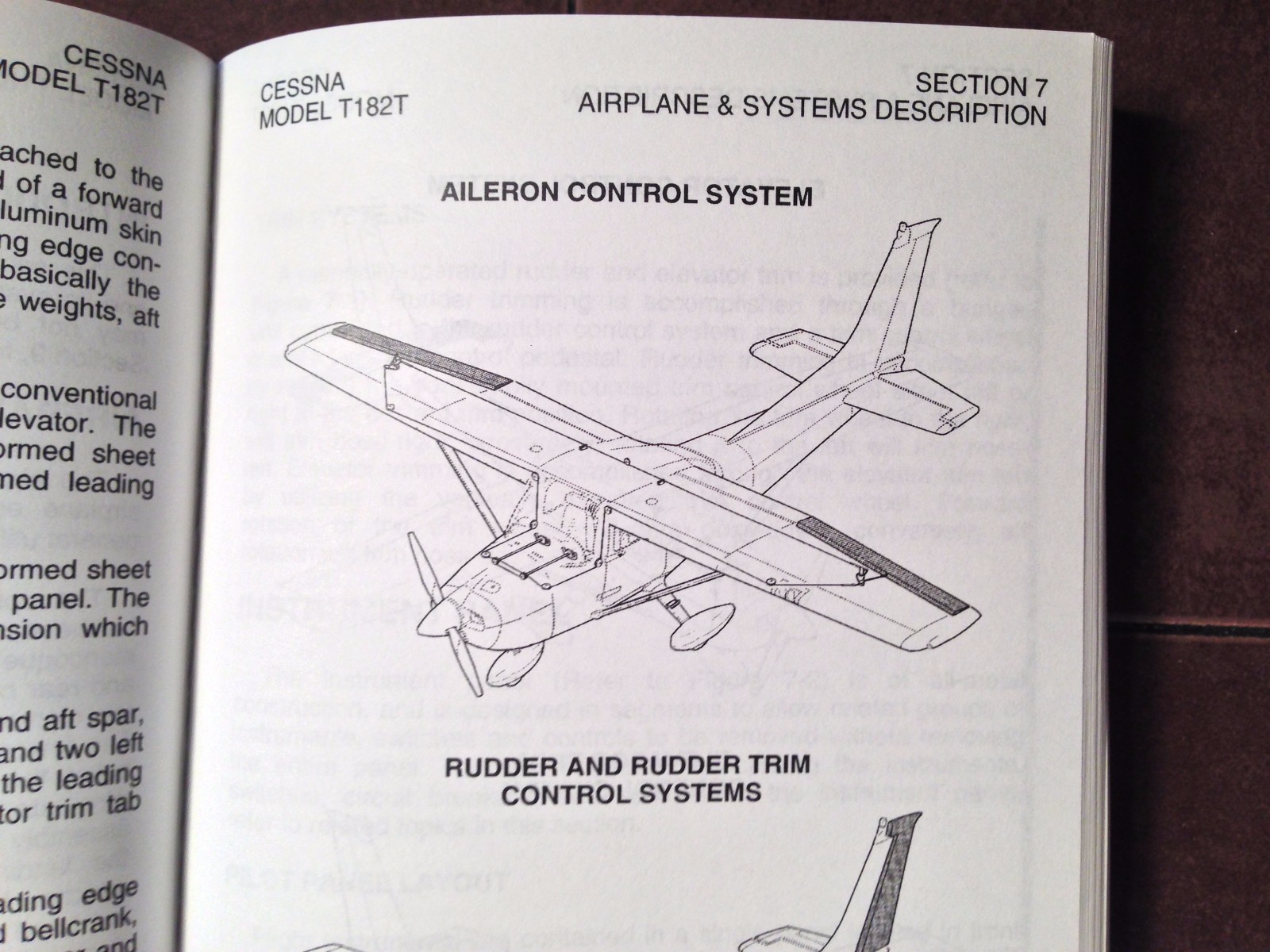 Cessna T182T Pilot's Information Manual