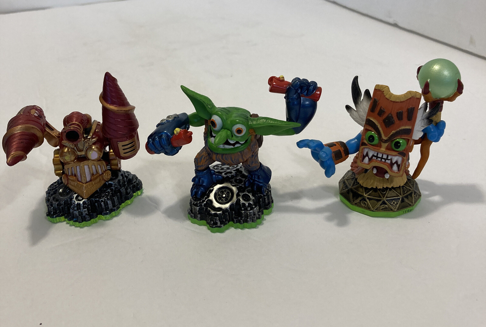 activision 2011 spyro’s adventure lot of 3 figures untested green base