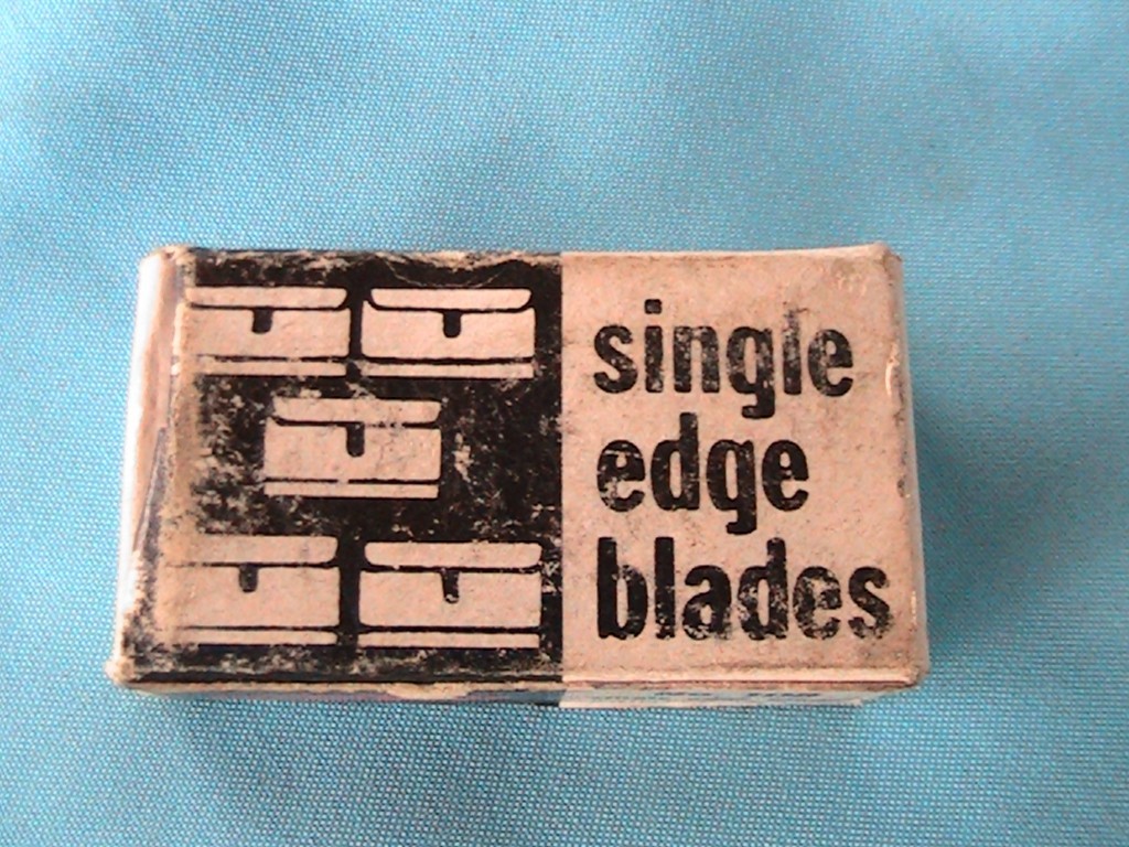 13 NEW WARNER TOOL ACCURACY SINGLE EDGE BLADES #108