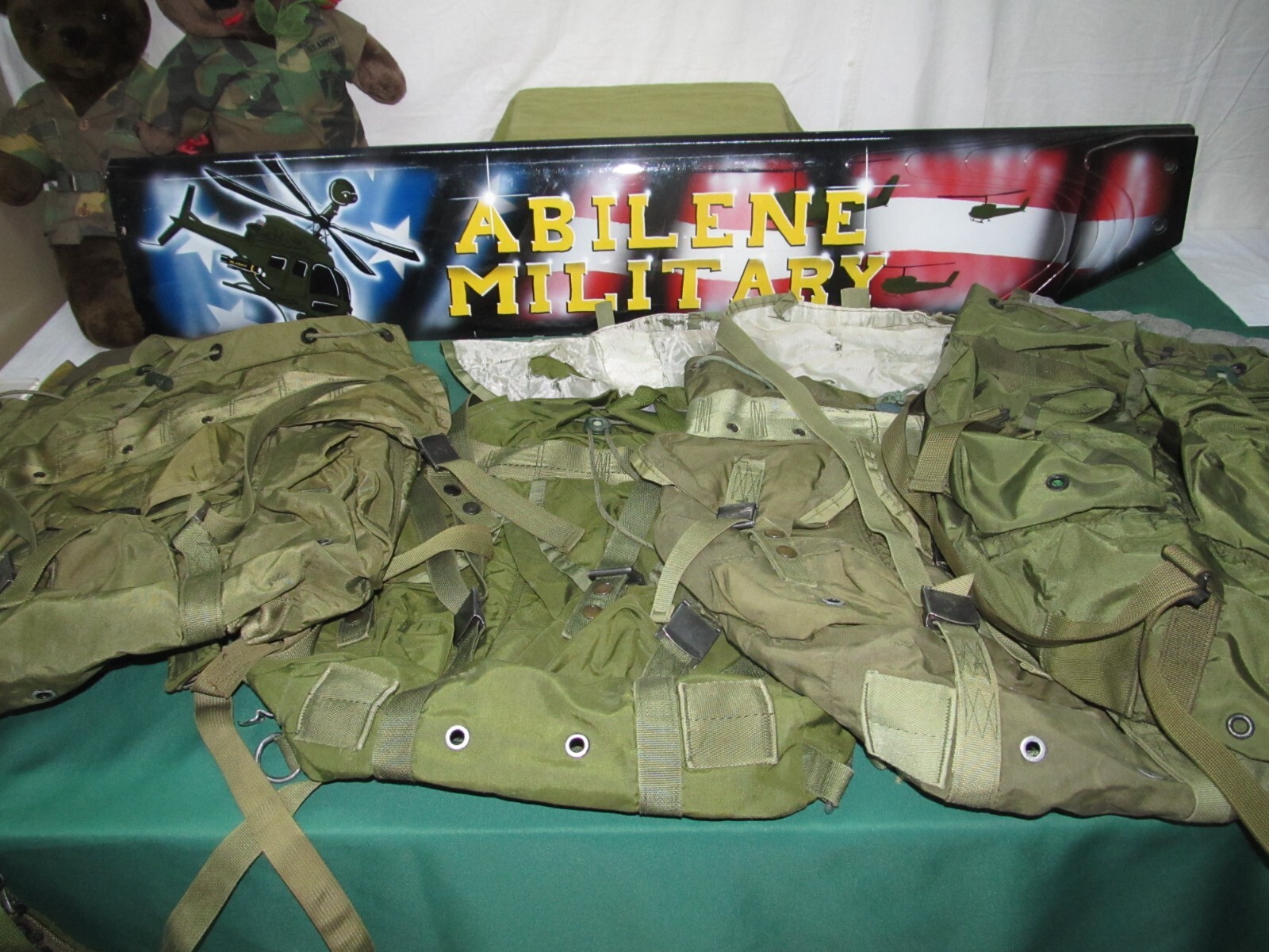 Military Issue Medium Alice Pack with Frame Strap Kidney Pad Wet Weather Bag VG