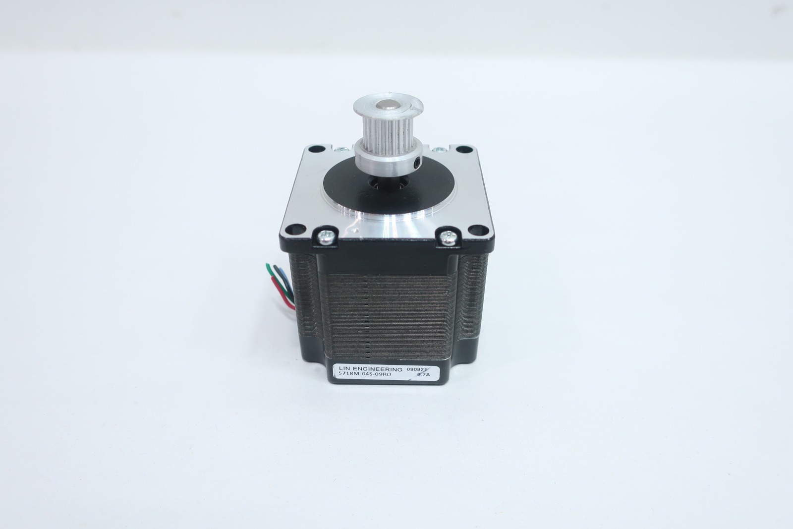 Lin Engineering 5718M-04S-09RO Stepper Motor