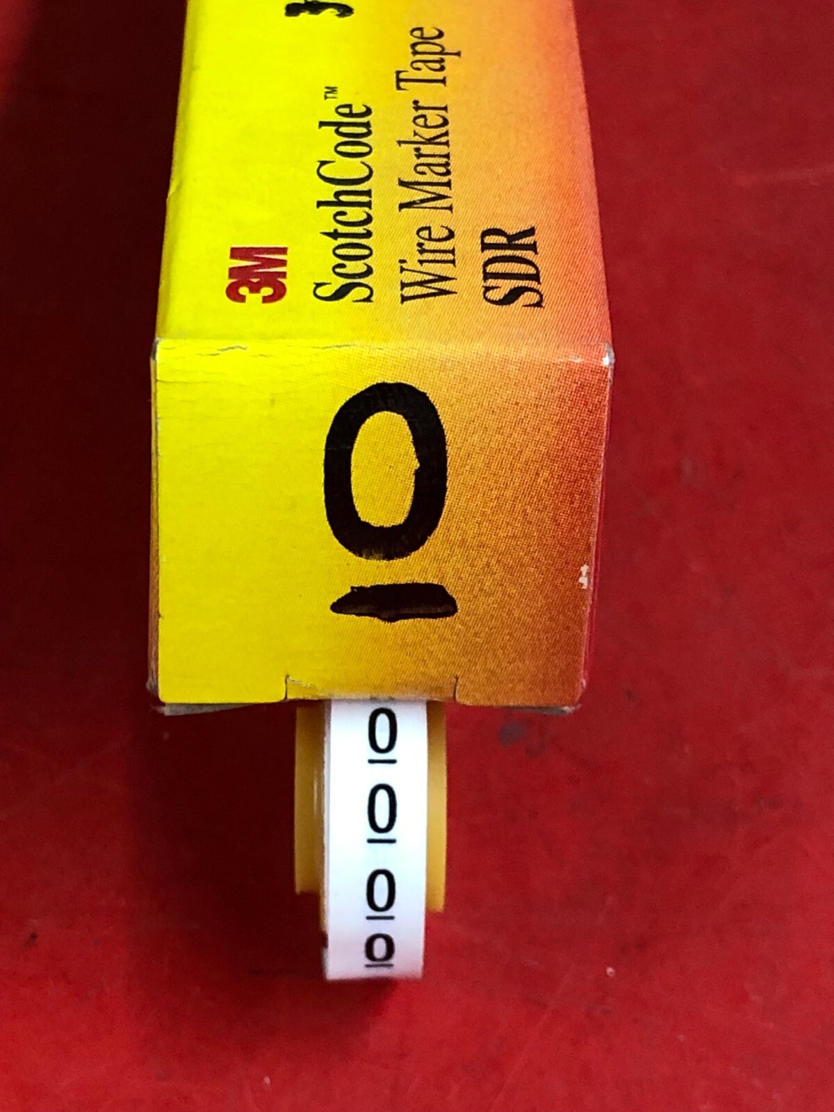 (1) ROLL SDR - 0 SCOTCHCODE™ 3M WIRE MARKER "0" TAPE EACH 0 ROLL .215" x 8' LONG